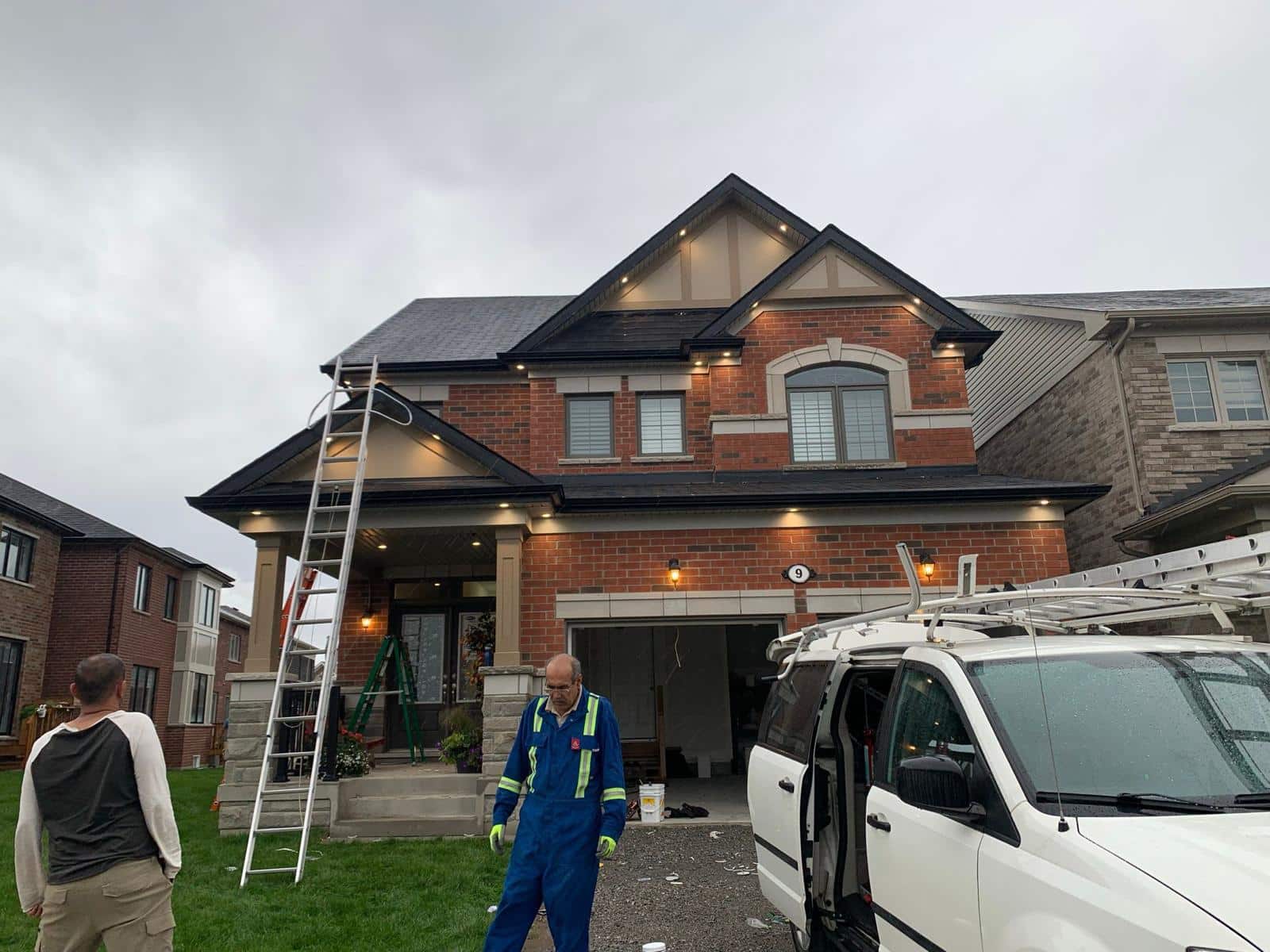 Exterior Soffit Lighting Installation photo 4